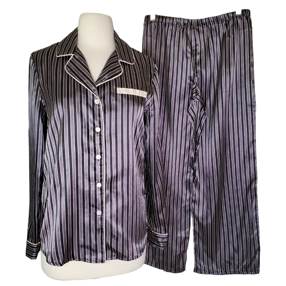 Jennifer Lopez Intimates Classic Satiny Striped Gray Black Pajama Set Sz XS